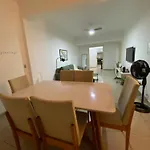 Quarto Quadruplo Em Apartamento Compartilhado