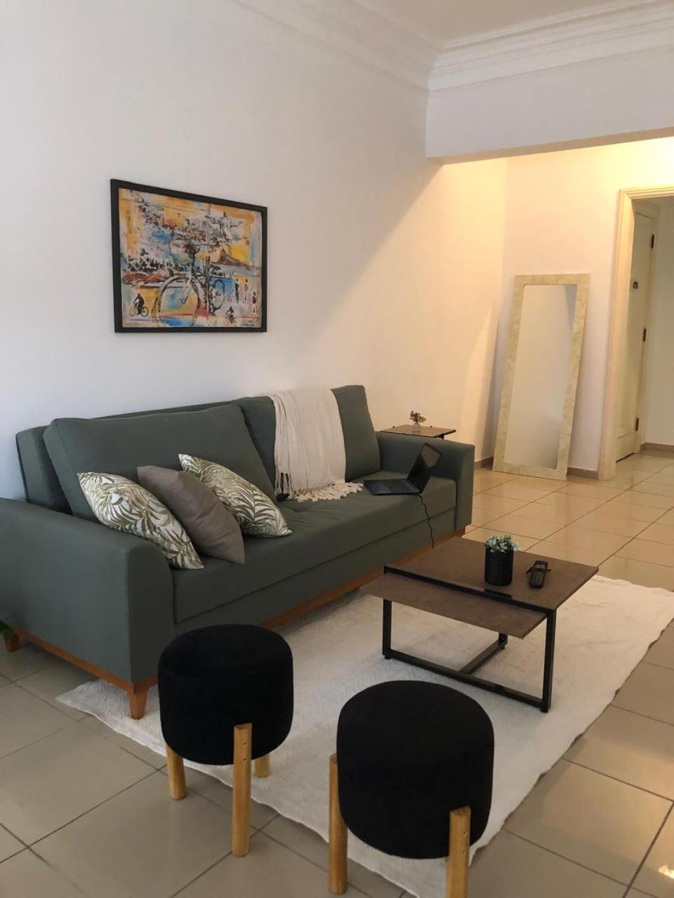 Quarto Quadruplo Em Apartamento Compartilhado * Rio de Janeiro