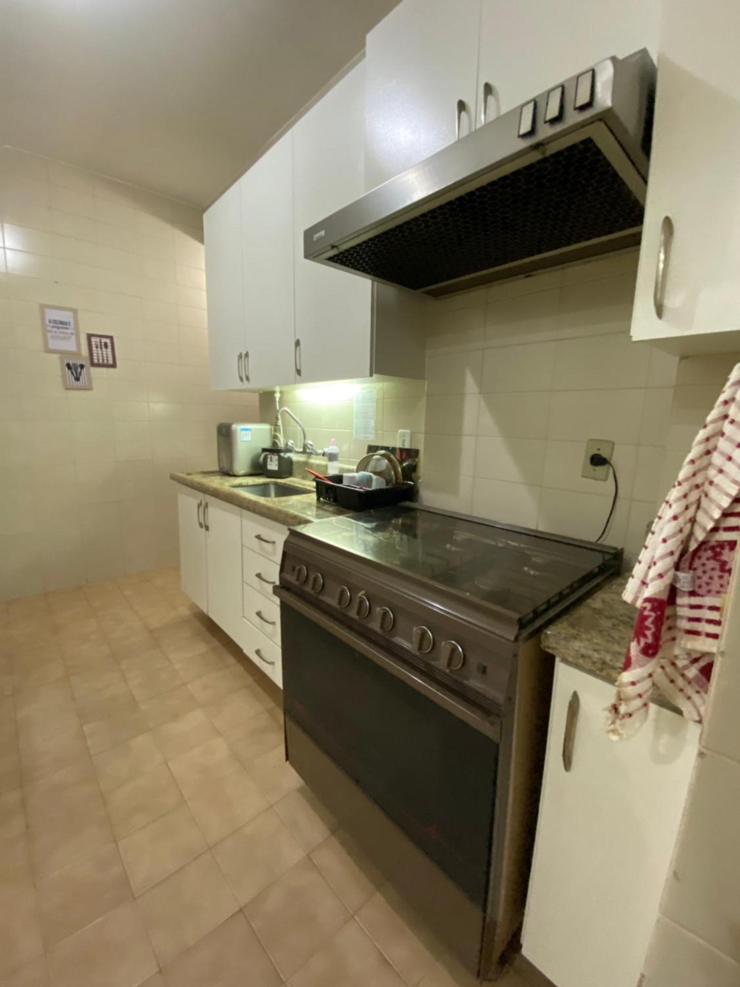 Hospedagem domiciliar Quarto Quadruplo Em Apartamento Compartilhado Rio de Janeiro