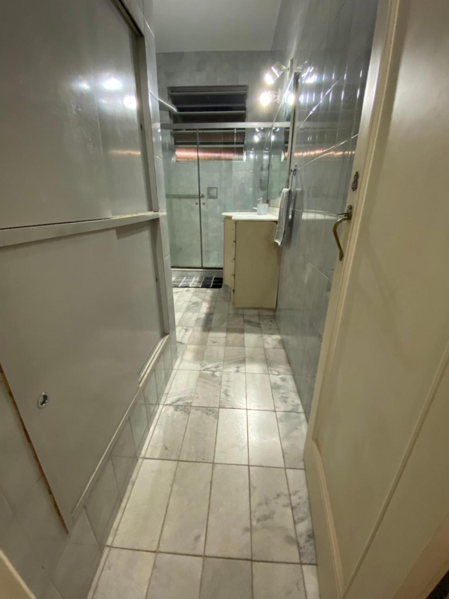 Quarto Quadruplo Em Apartamento Compartilhado * Rio de Janeiro